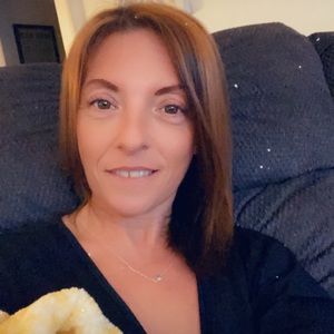 Meet your Posher, Kendra